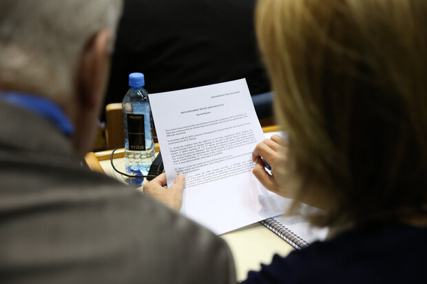 Discussing new IPCC text